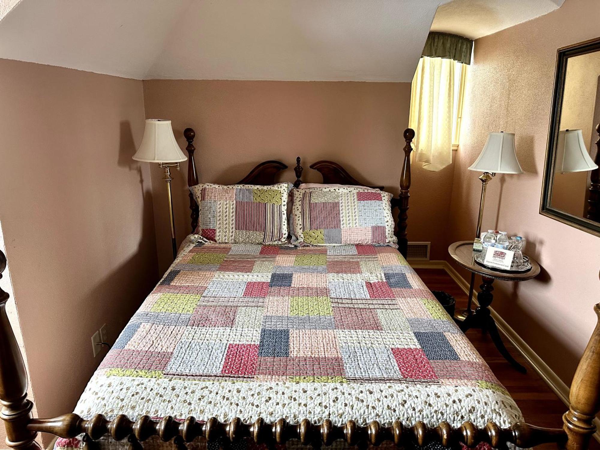 Montague Inn Bed & Breakfast ساجيناو المظهر الخارجي الصورة